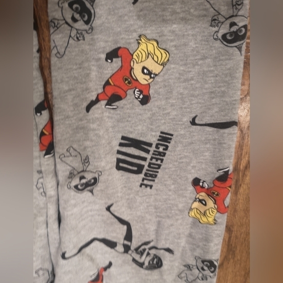 DISNEY Pixar Incredibles, Incredible Kid Jogger Pants Heathered Gray Siz… - Picture 4 of 5
